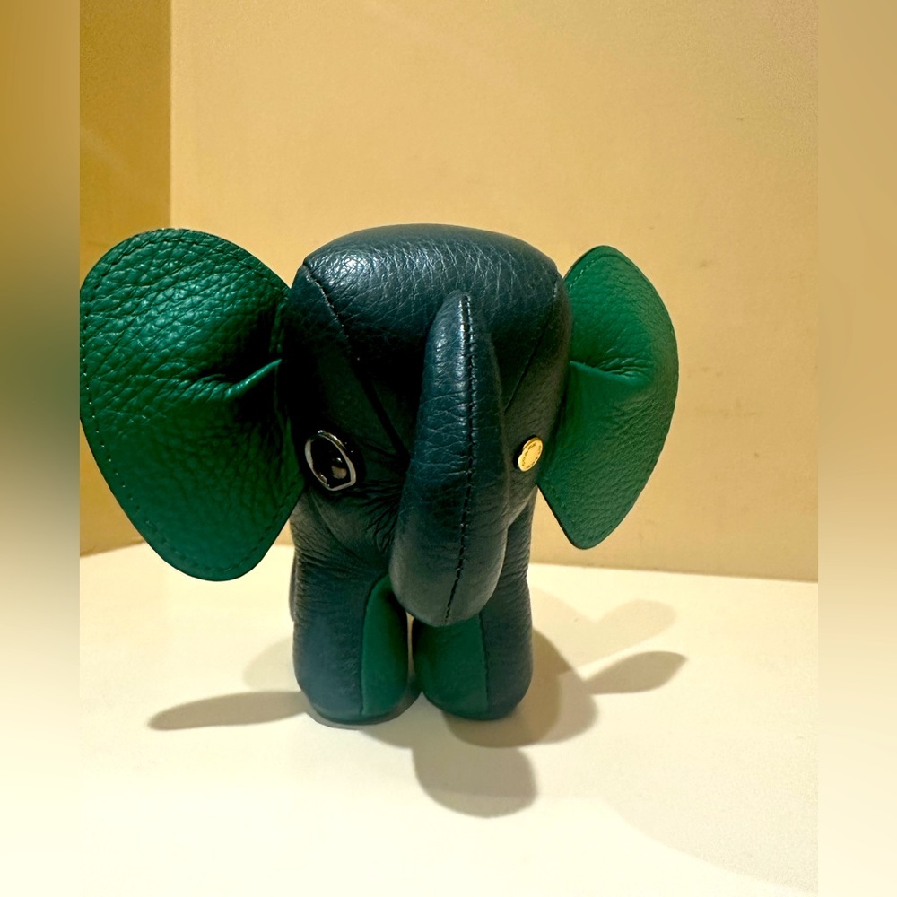 Coach Elephant Green Pebbled Leather Paperweight